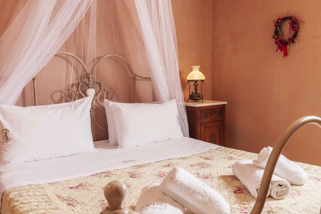 Mounty Island Villas-Nefeli Lazarata Екстер'єр фото
